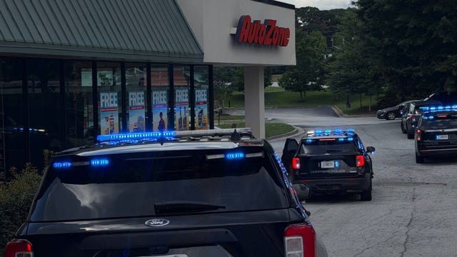Conyers AutoZone employee accidentally shoots coworker, police say