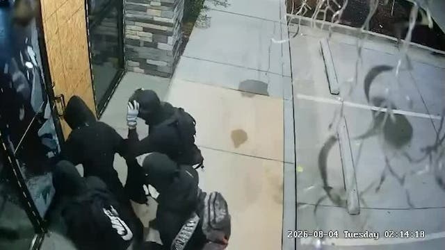 Four sought after Hoschton vape shop is burglarized twice in 3 days