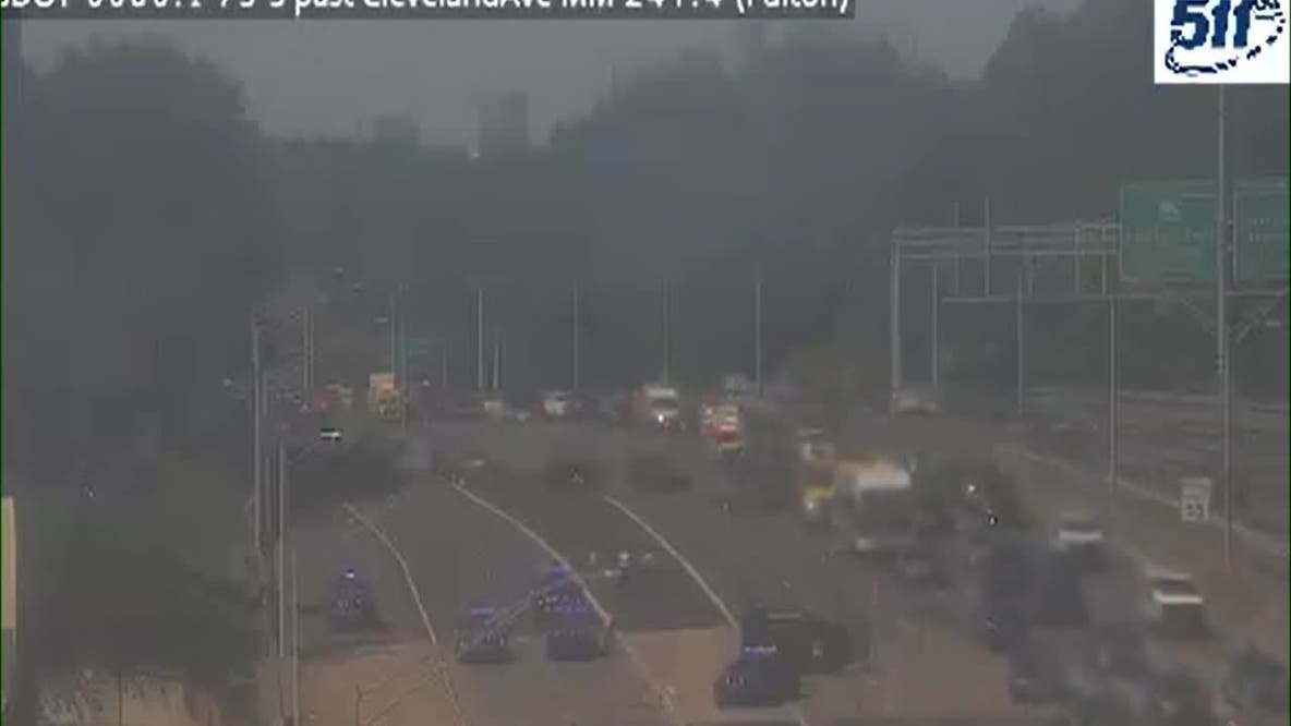 Man killed after being hit on I-75 South in Atlanta, troopers say