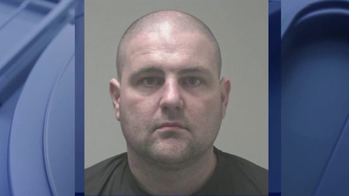 Man arrested after 20K child sex abuse files found, deputies say