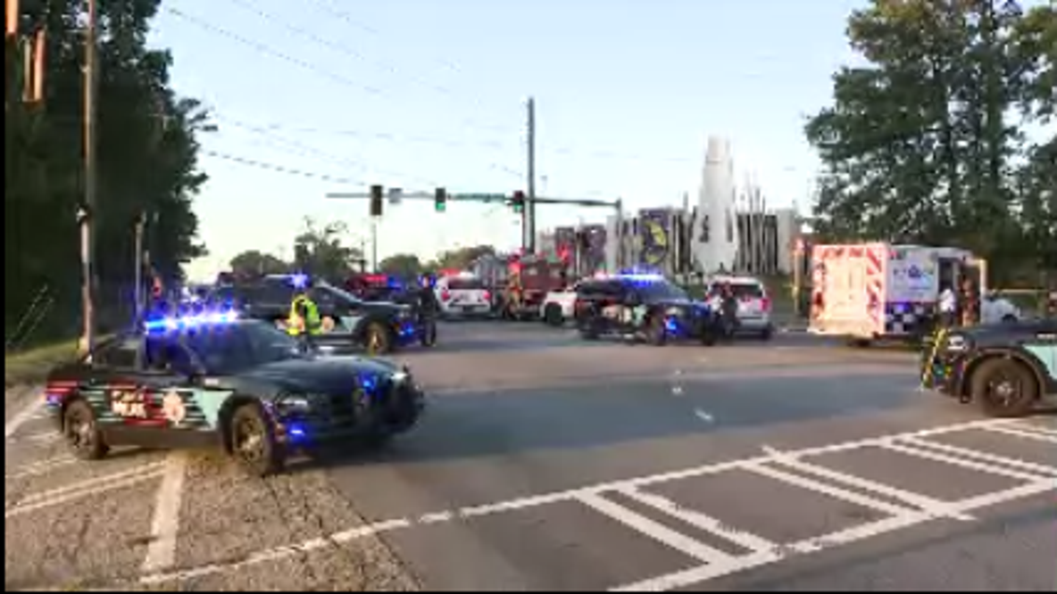 Serious crash investigation underway on Moreland Avenue in SE Atlanta
