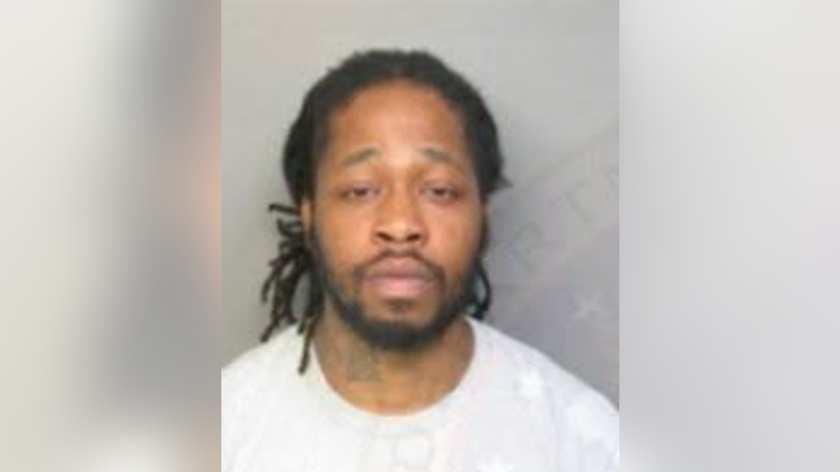 Gwinnett schools locked down amid search for dangerous murder suspect