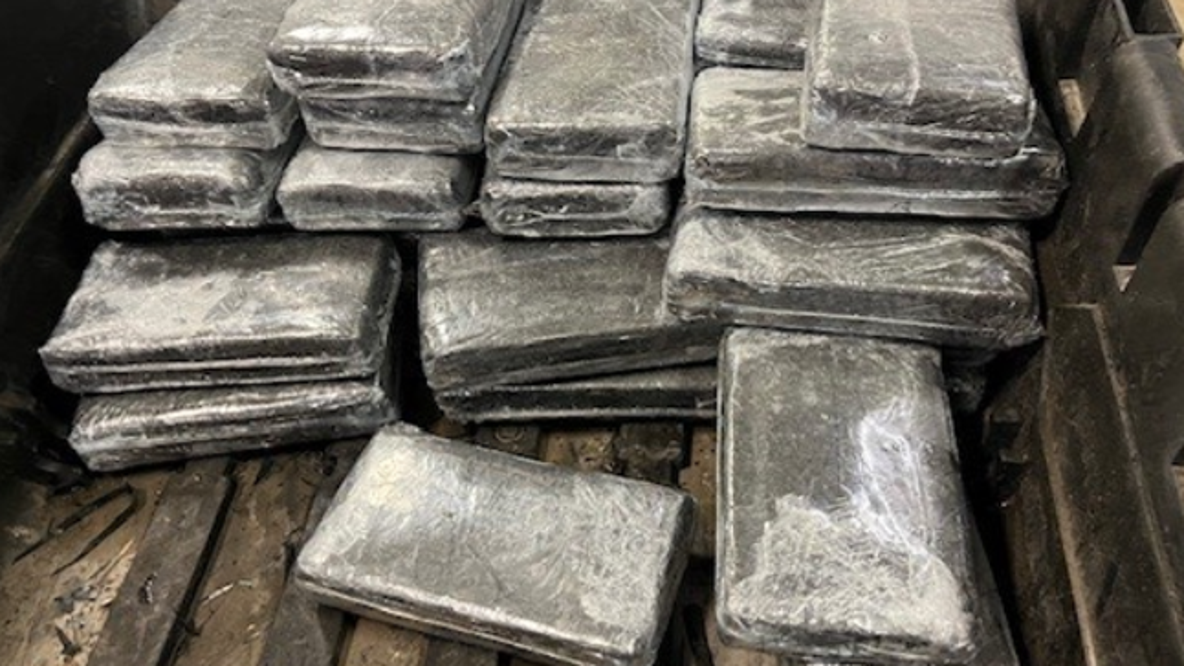 Atlanta man gets 10 years for smuggling cocaine in fruit shipments