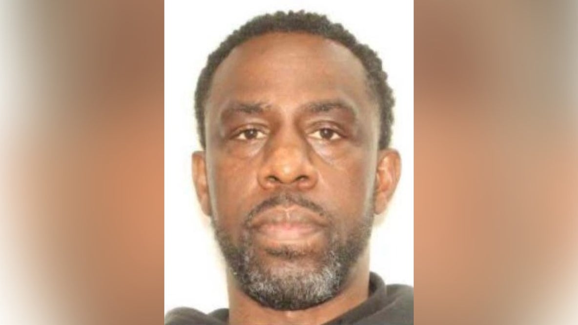 Rockdale County deputies search for man accused in financial fraud scheme