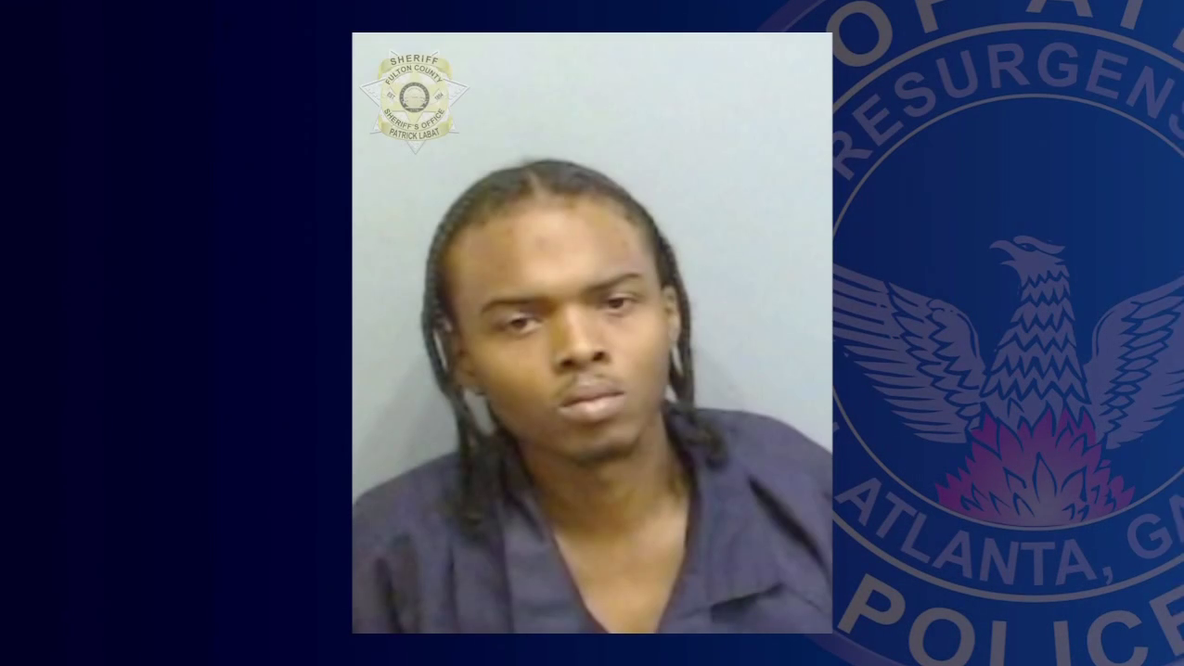 Atlanta armed robbery suspect arrested with $12K cash, gun, police say