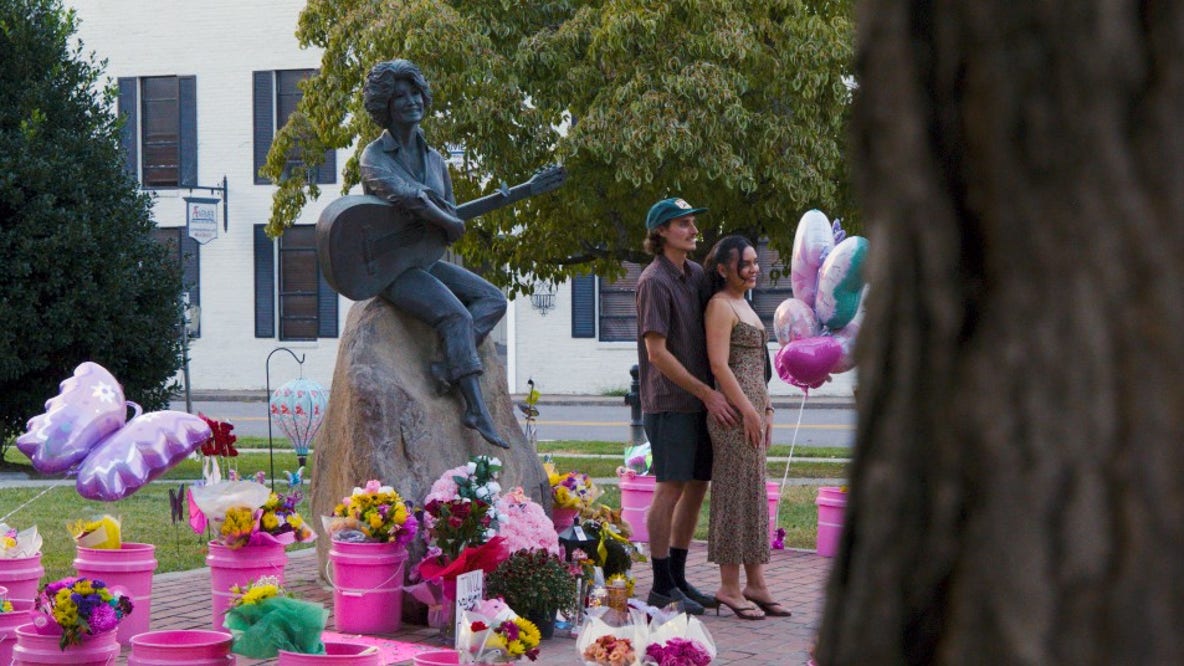 Dolly Day: Atlanta filmmaker debuts documentary celebrating Dolly Parton
