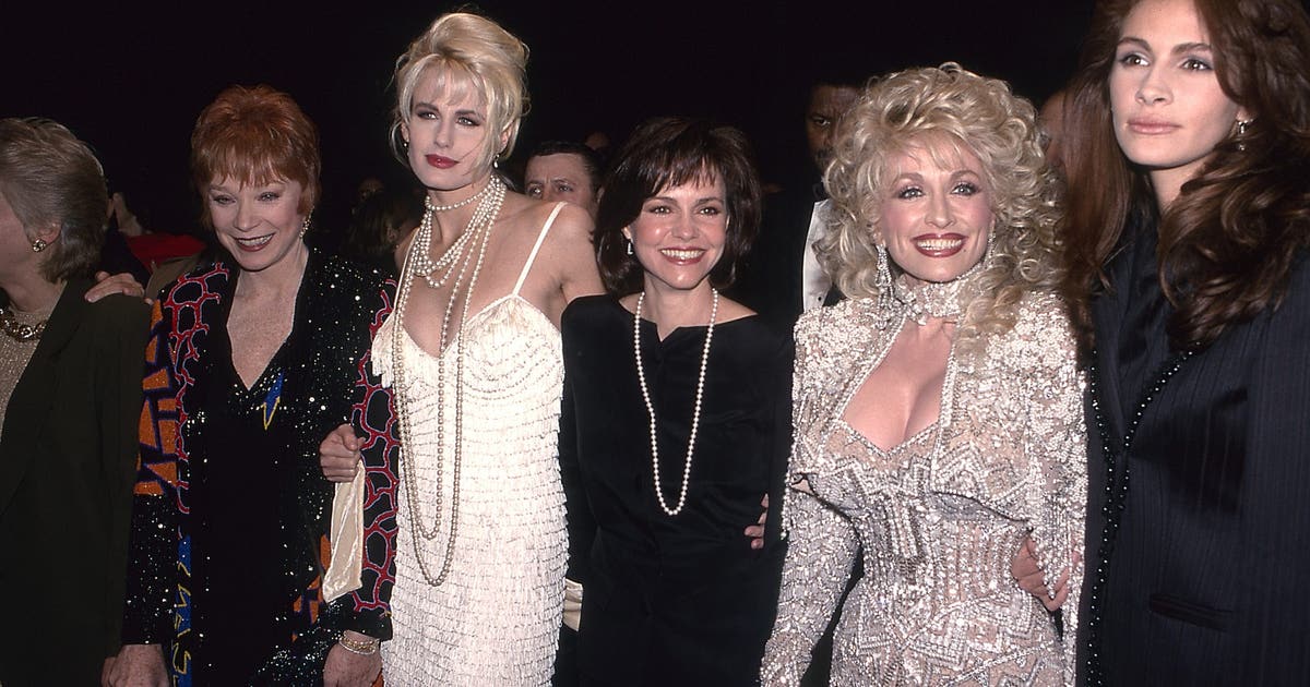 Where to see classic Dolly Parton movie screenings in Georgia