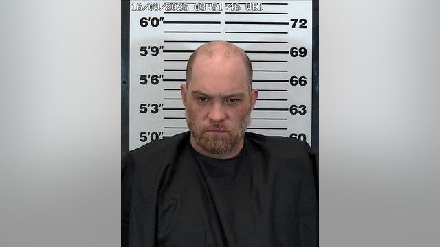 Winder man facing hijacking charge after trying to enter home, car