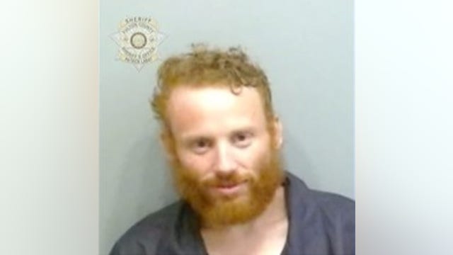 Man arrested on porch after trying to enter Atlanta homes