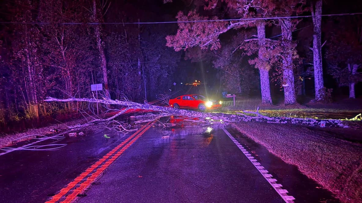 Isaisa tracker: Georgia sees high winds, flash flood threat Saturday