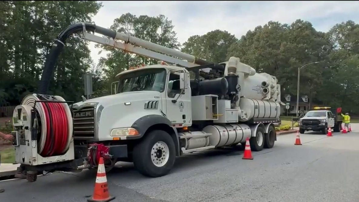 Cobb crews clear drains ahead of Isaias wind and rain