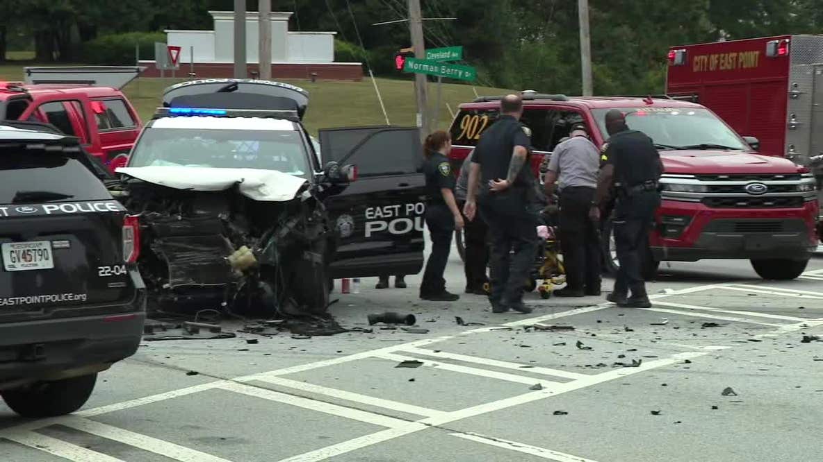 East Point police cruiser involved in crash