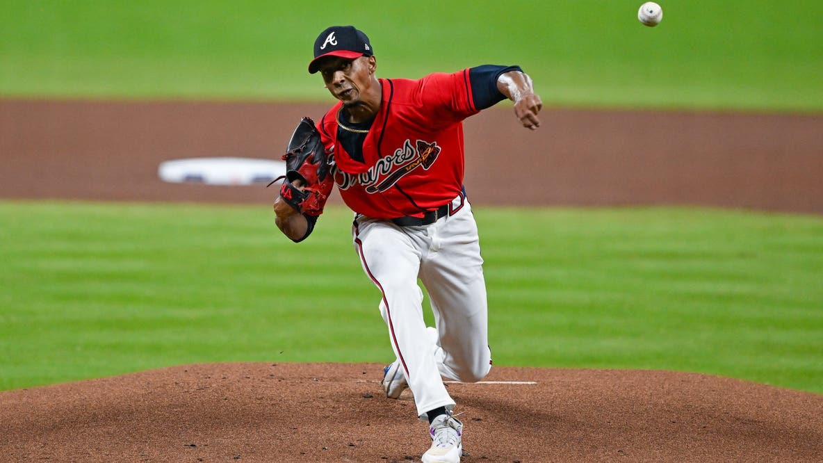 LIVE: Braves vs Phillies: Kerr gets standing ovation after carrying Atlanta 3-0 in 4th