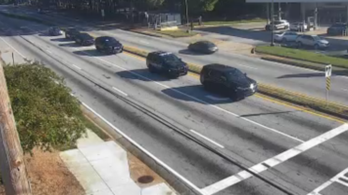 Man holding woman and child hostage shot by DeKalb police