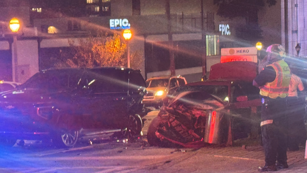 Driver flees Cobb traffic stop before Atlanta crash