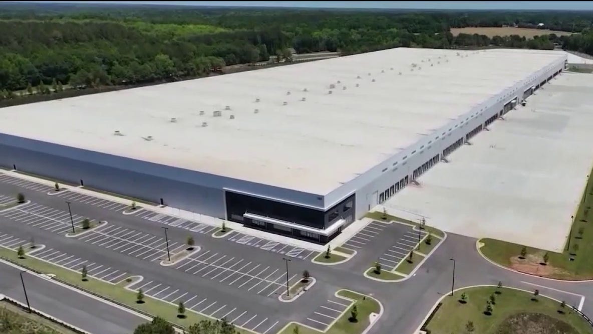 Feds move to sell 2 Georgia warehouse sites previously planned for ICE use