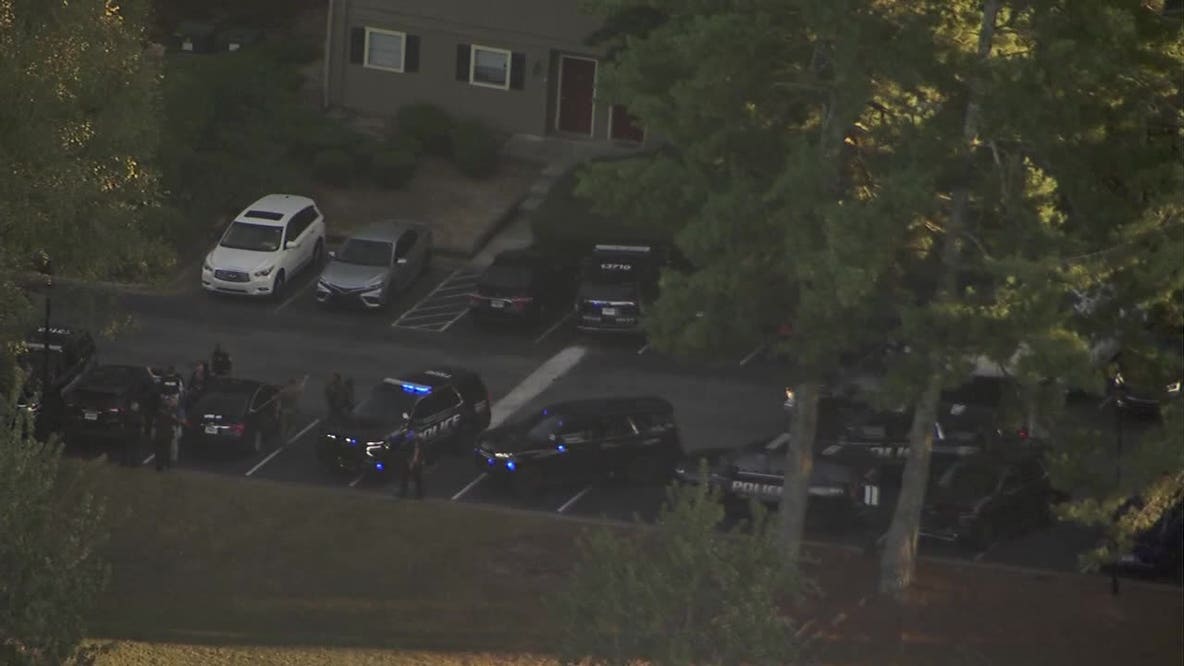 SWAT officers enter DeKalb home, find gun but no suspect inside