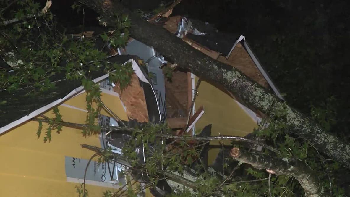 Isaisa tracker: Georgia sees high winds, flash flood threat