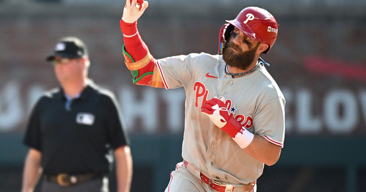 Prime Line Folder Braves face Phillies in prime-time Game 3 with season on line | FOX 5 ...