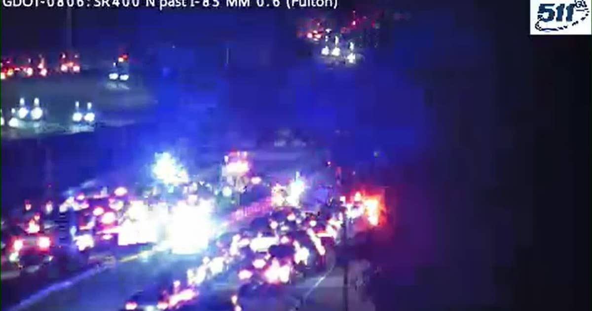 Motorcyclist dies after crashing into concrete wall on I-85 S