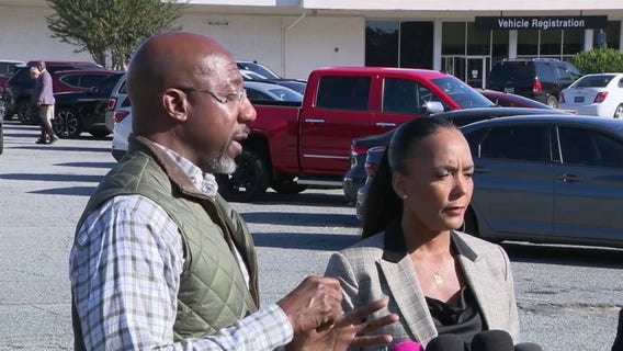 Georgia early voting begins with new voter sign-in rule