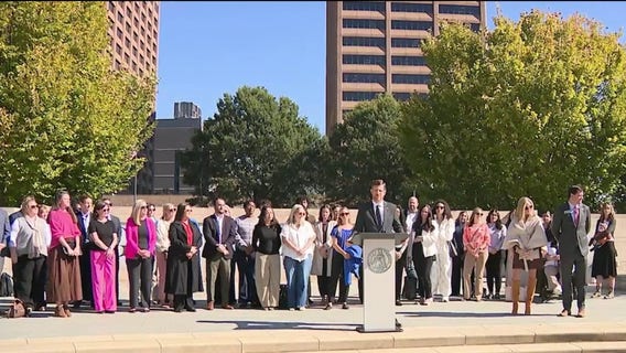 Lawmakers, parents demand rollback of 30% Medicaid cut for autism therapy