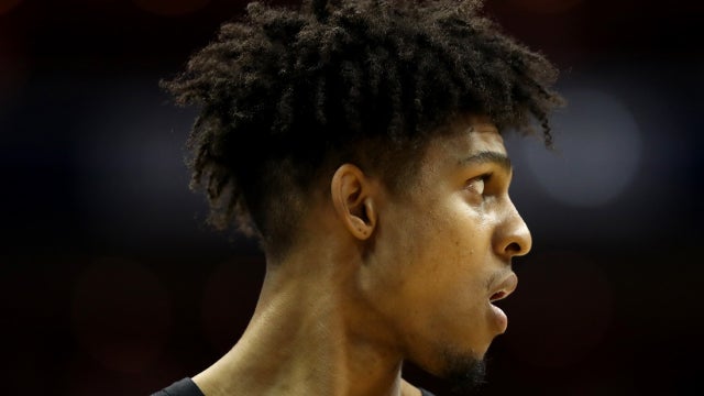 DC police: Eagles' Mills, Wizards' Robinson arrested for fight