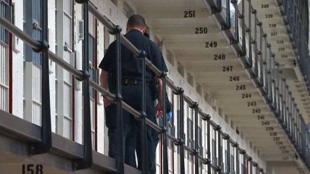 US government will execute inmates for first time since 2003