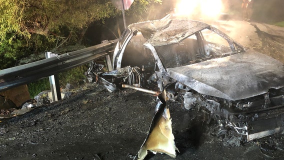 3 injured in fiery early morning in Frederick County