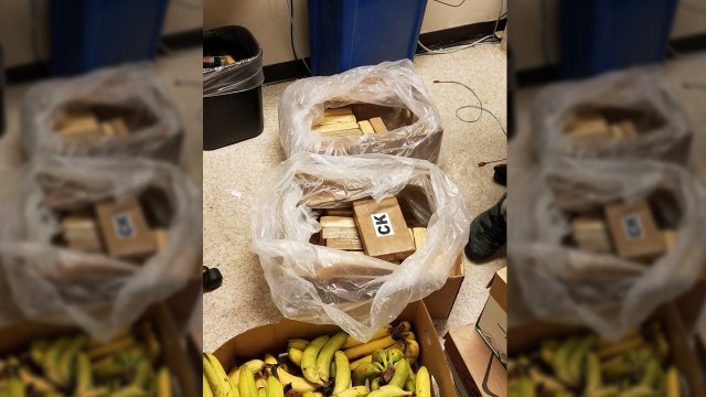 22 kilos of cocaine worth $550K found in boxes of bananas at Safeway, according to sheriff