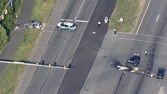 1 injured in crash on Dumfries Road in Manassas area