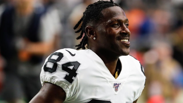 Raiders cut Antonio Brown