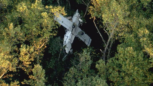 Student pilot, instructor rescued after small plane crash in Anne Arundel County