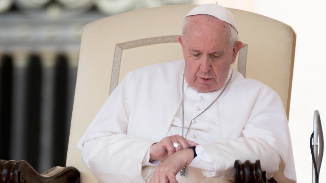 Pope gets stuck in Vatican elevator, freed by firefighters