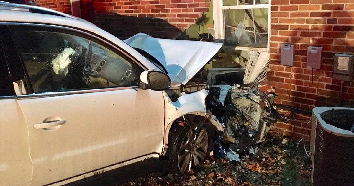SUV slams into Bethesda apartment building; driver injured | FOX 5 DC