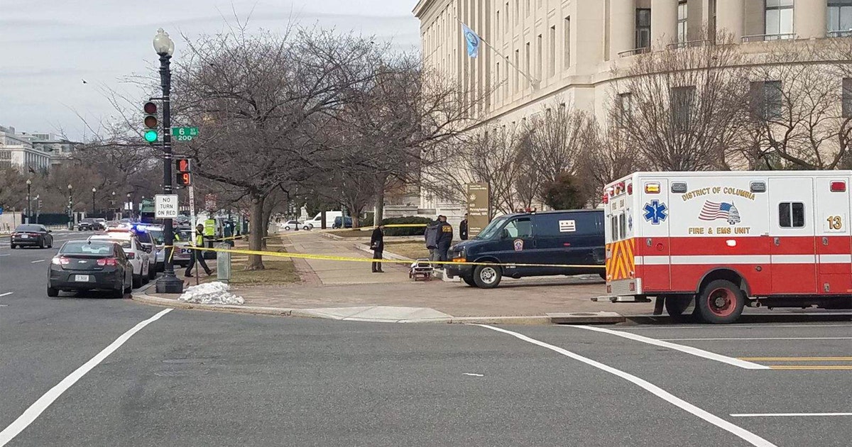 Investigation after man found dead on street in downtown DC | FOX 5 DC