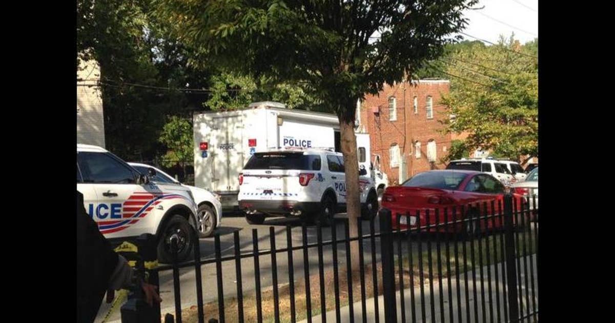 2 taken into custody after barricade situation in SE DC | FOX 5 DC