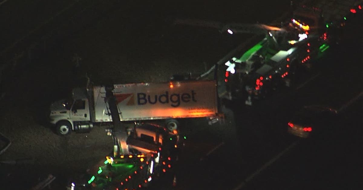 Overturned box truck causes delays on Interstate-270 in Urbana | FOX 5 DC