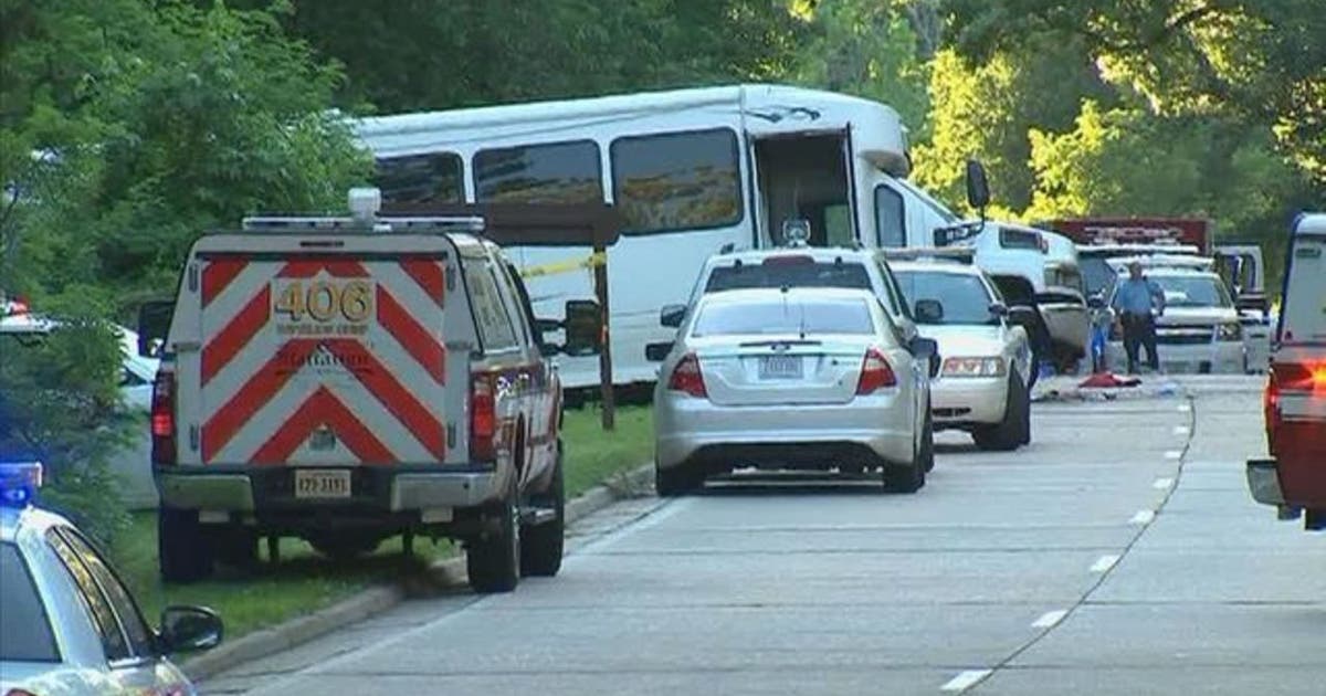 Park Police identify Chinese woman killed in Va. tour bus crash | FOX 5 DC