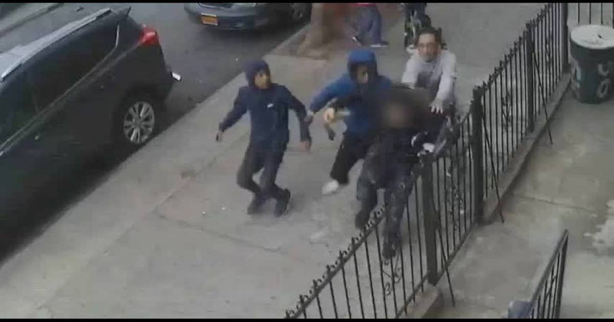 Teens viciously assault, rob another teen | FOX 5 DC