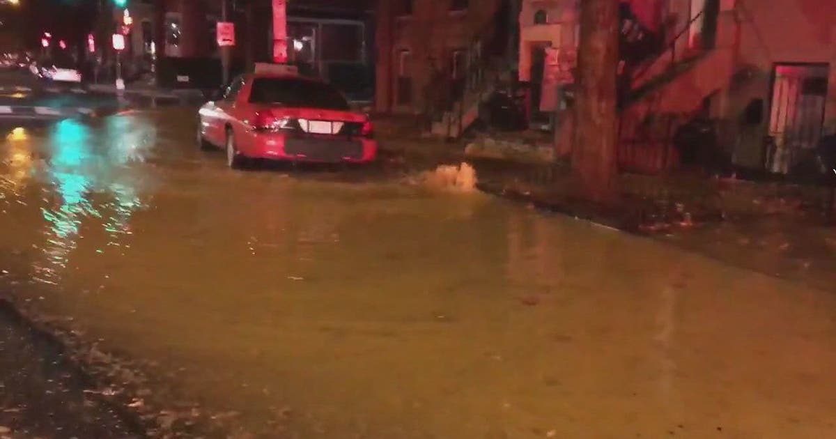 Water main break floods homes on Thanksgiving | FOX 5 DC