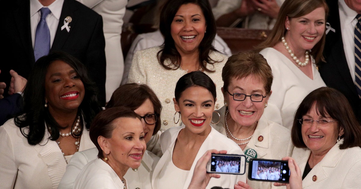 Women in white: Democrat solidarity stands out at State of the Union ...