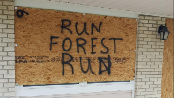 Tybee Island residents heed Irma warnings: 'Run Forest Run'