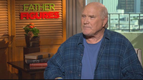 Terry Bradshaw talks about his character in new film, 'Father Figures'