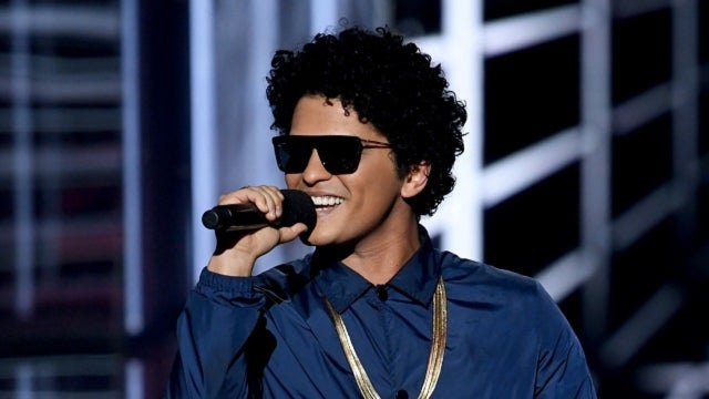 Bruno Mars to provide Thanksgiving meals for 24,000 people in Hawaii
