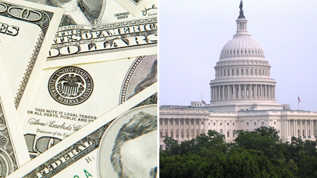 Federal workers could see pay raises change to performance-based, White House officials say
