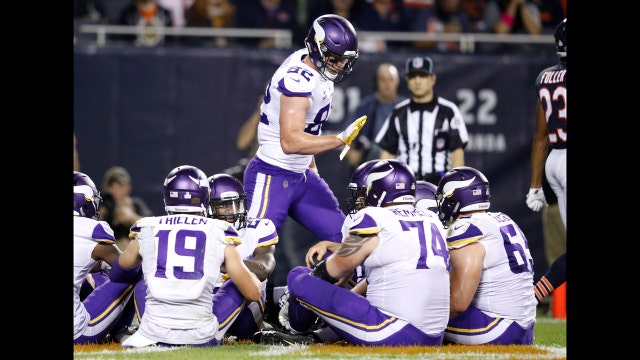 Vikings celebrate TD with game of 'Duck, Duck, Gray Duck'