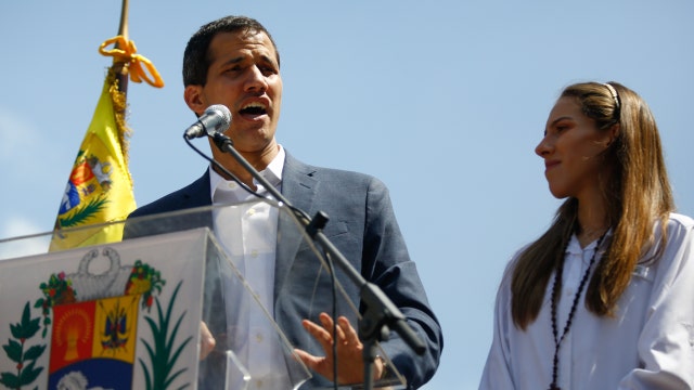 Trump looking to drum support for Venezuelan opposition leader Juan Guaido