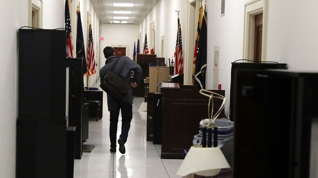 Short on solutions, long on blame in 2nd shutdown weekend