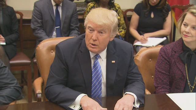 Retail CEOs meet with Trump at White House